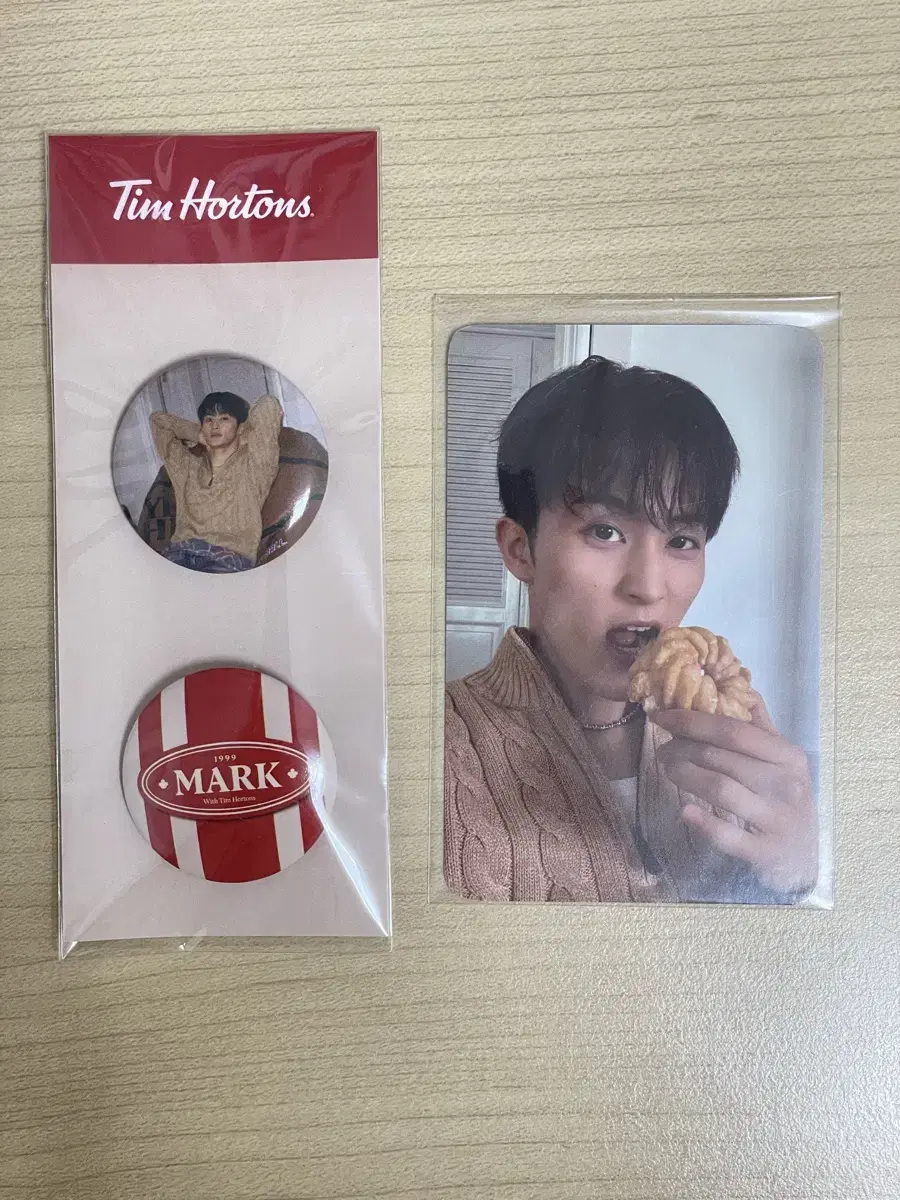 NCT マーク　ティムホートンズ　Mark's  SET フルセット mark special set with @timhortons.kr 😭❤️ the t-shirt is